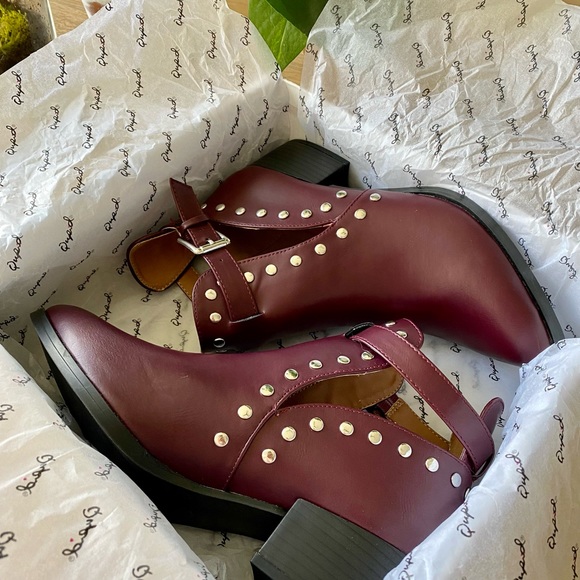 Wasco-25x by Qupid - size 6 (US) - burgundy pu - Picture 7 of 10